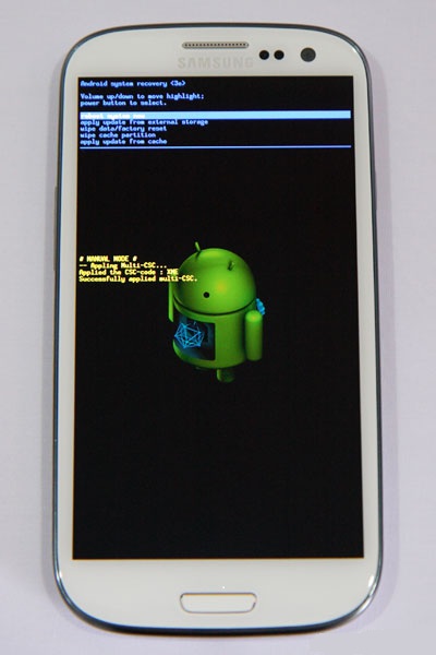 http://androidzone.org/wp-content/uploads/2012/09/ Samsung-Galaxy-S3-Recovery-Mode.jpg